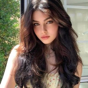 Meet your Posher, Carlos